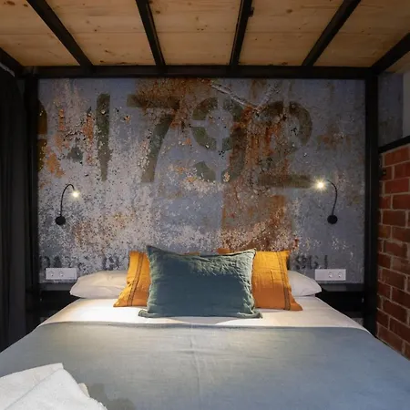 Loft Con Caracter En Valencia. דירה ולנסיה