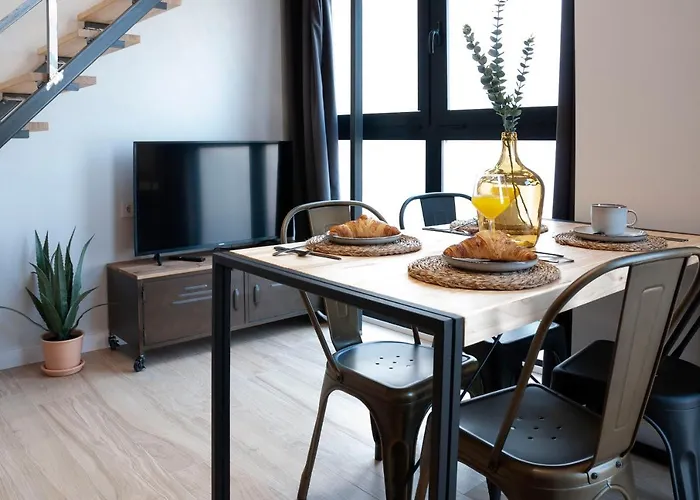 Appartement Loft Con Caracter En Valencia. *