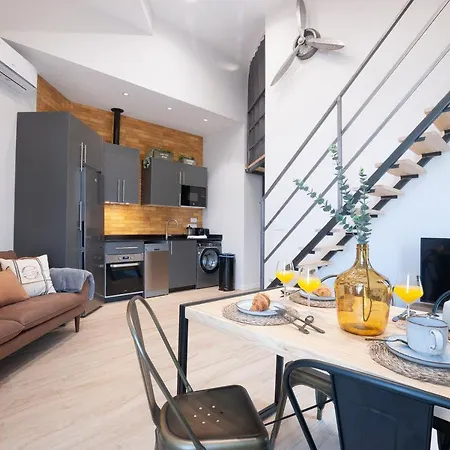 Loft Con Caracter En Valencia. Lägenhet Valencia